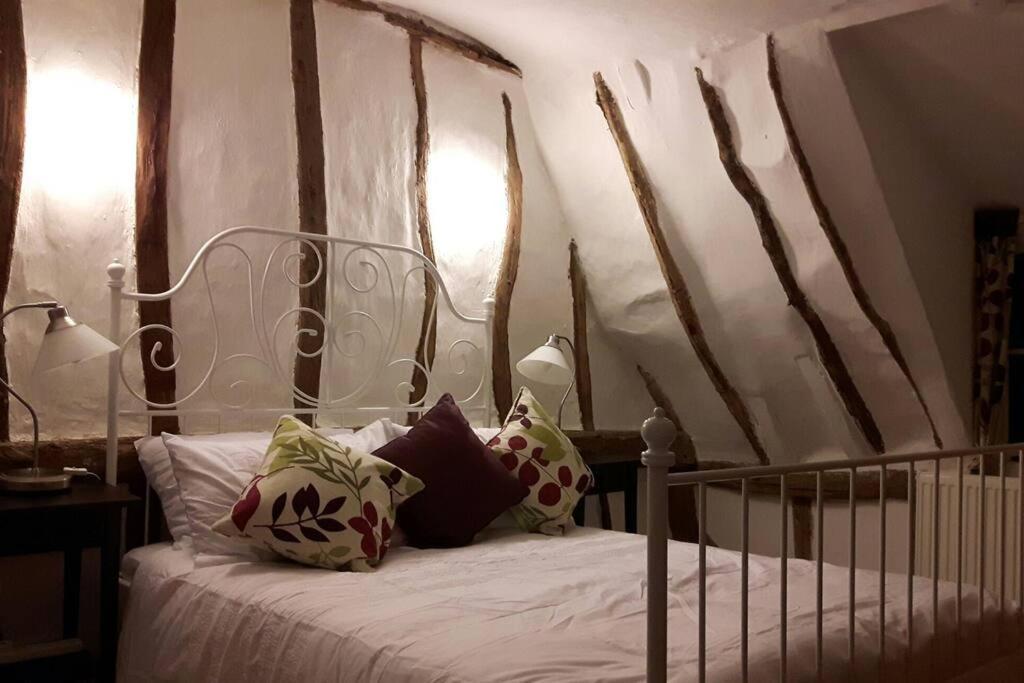 Entire Thatched Cottage 墨尔本 外观 照片